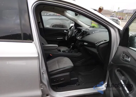 2017 Ford Escape Titanium из США, поврежденный, VIN 1FMCU9J99HUB94305